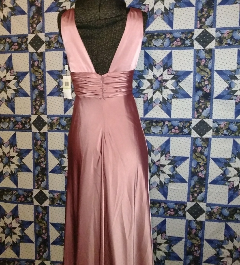 Calvin Klein pink Halter top cut dress - Picture 6 of 8